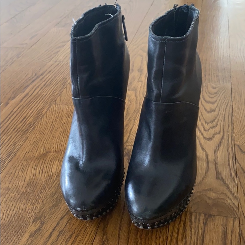 Platform booties